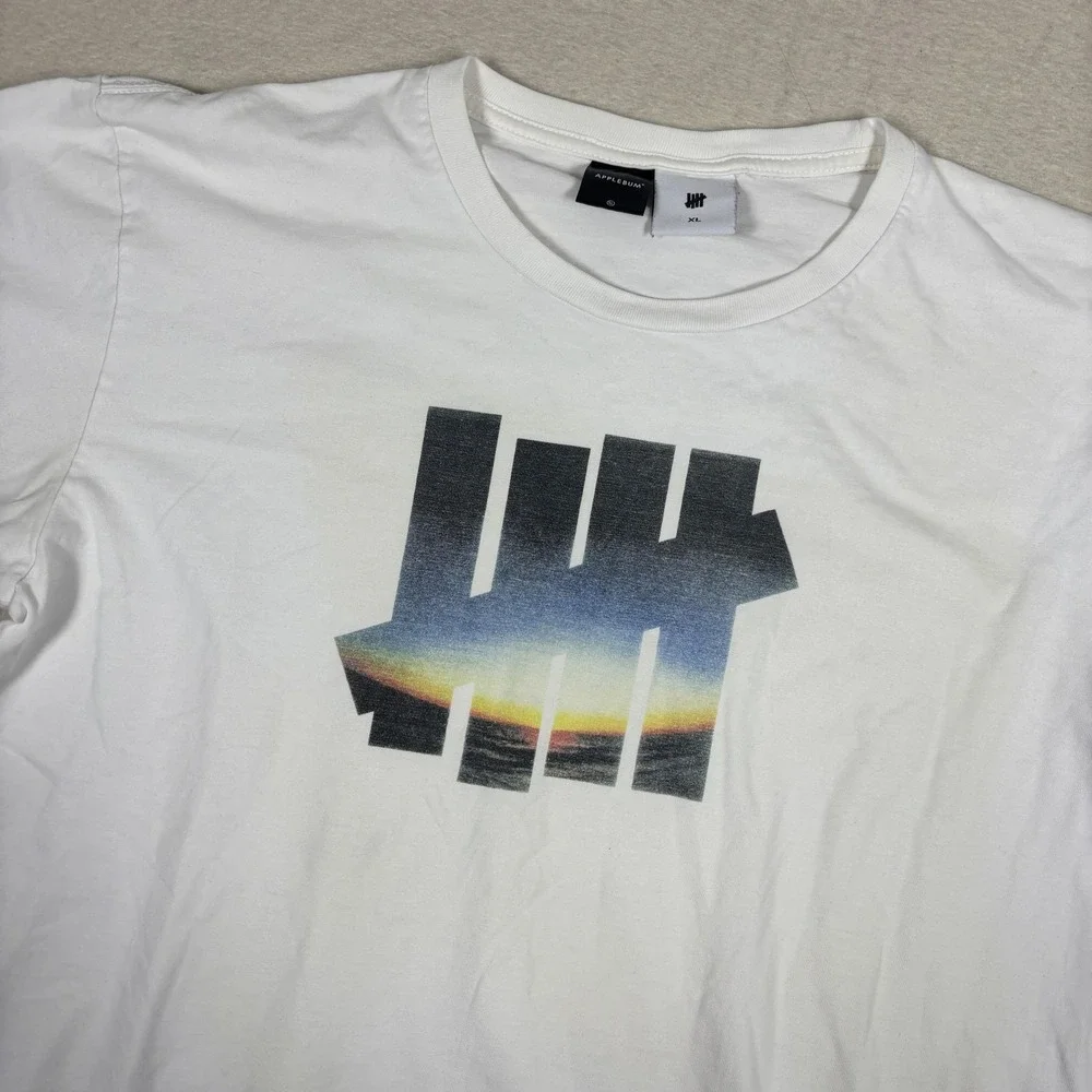 Applebum X Undefeated Shirt Mens XL White‎ Sunset Tally Graphic Tee Streetwear